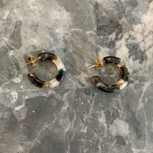 Madewell Tortoise Hoop Earings